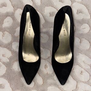 Nine West Black Stiletto Heels Classic Pumps